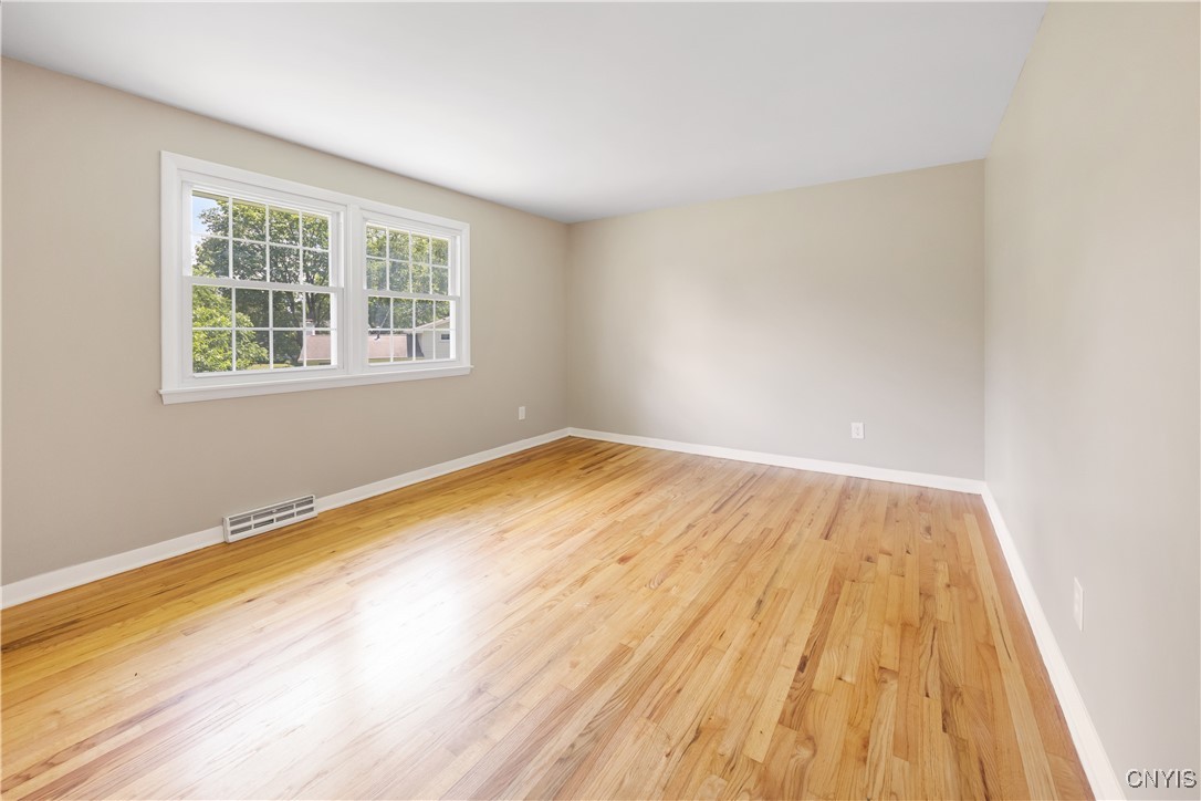 14 Ibis Path Liverpool, NY 13090 - Photo 17 of 31