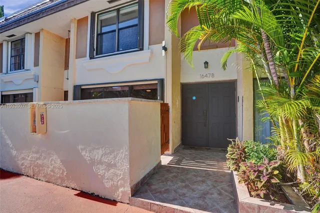 $775,000 | 16478 Northeast 27th Place, Unit 34, North Miami Beach, FL 33160