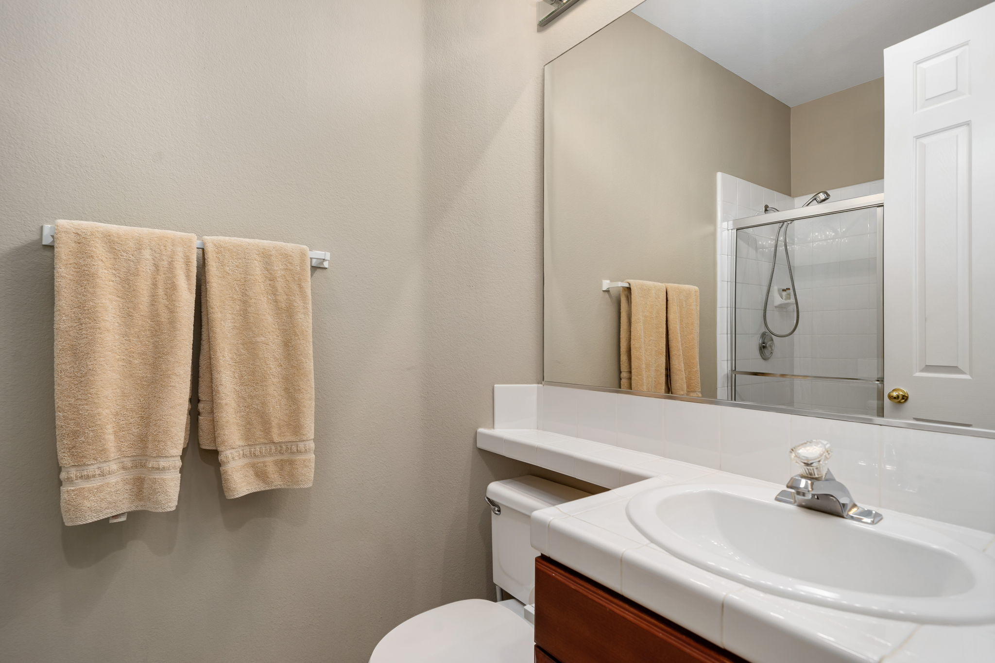 124 Lakefront Way Rancho Mirage, CA 92270 - Photo 26 of 41 46-web-or-mls-JBLakefront0221_046