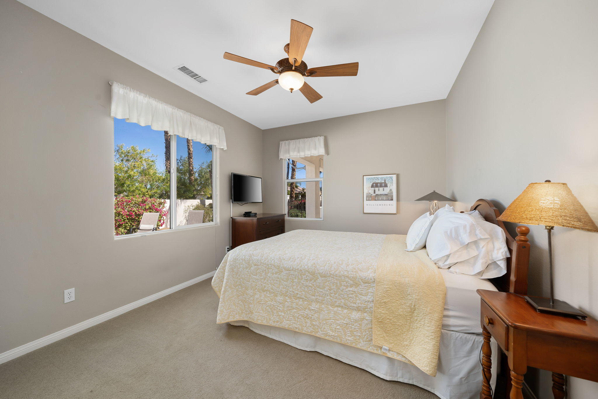 124 Lakefront Way Rancho Mirage, CA 92270 - Photo 28 of 41 43-web-or-mls-JBLakefront0221_043