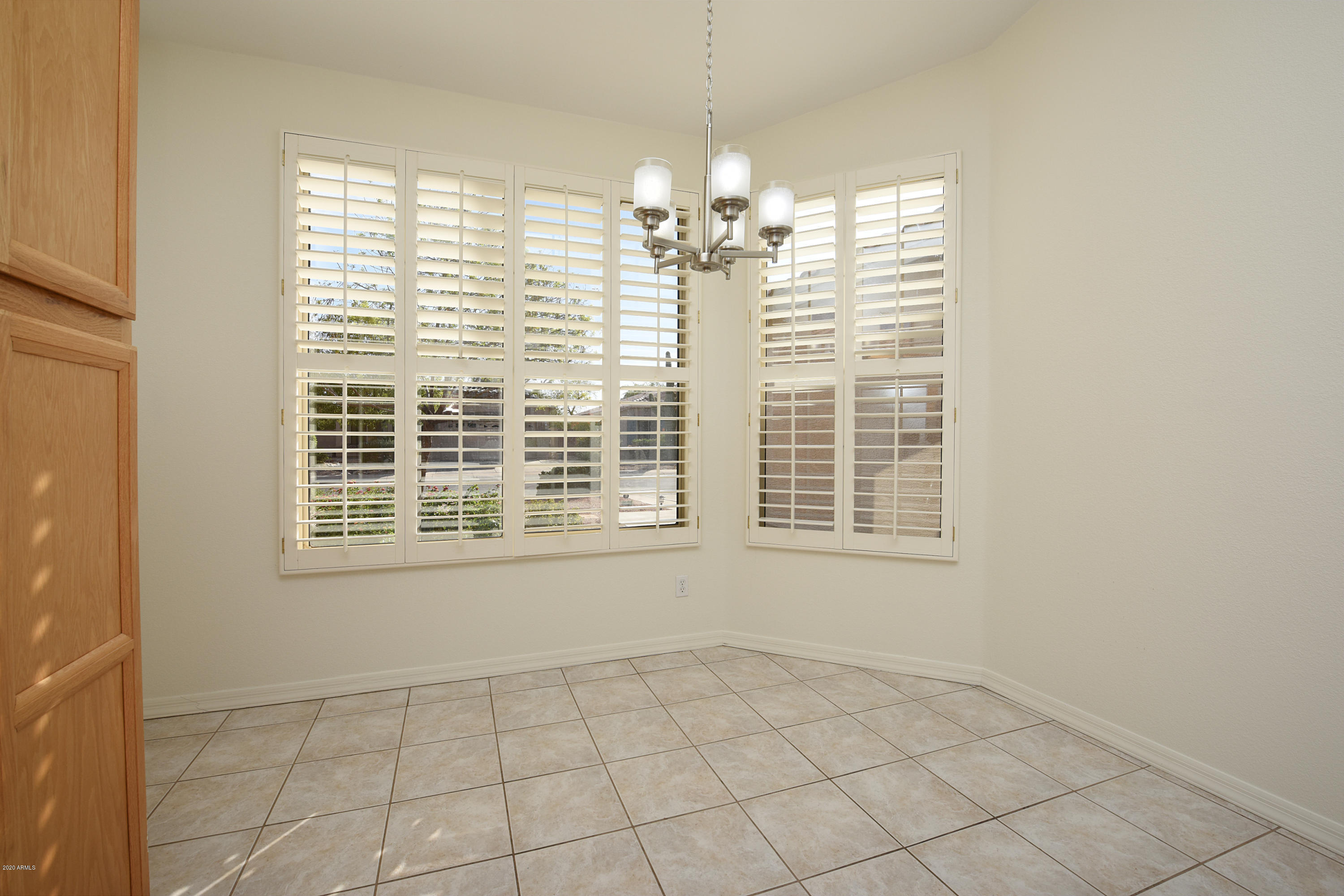 4342 East Walnut Road Gilbert, AZ 85298 - Photo 11 of 36 Breakfast Area