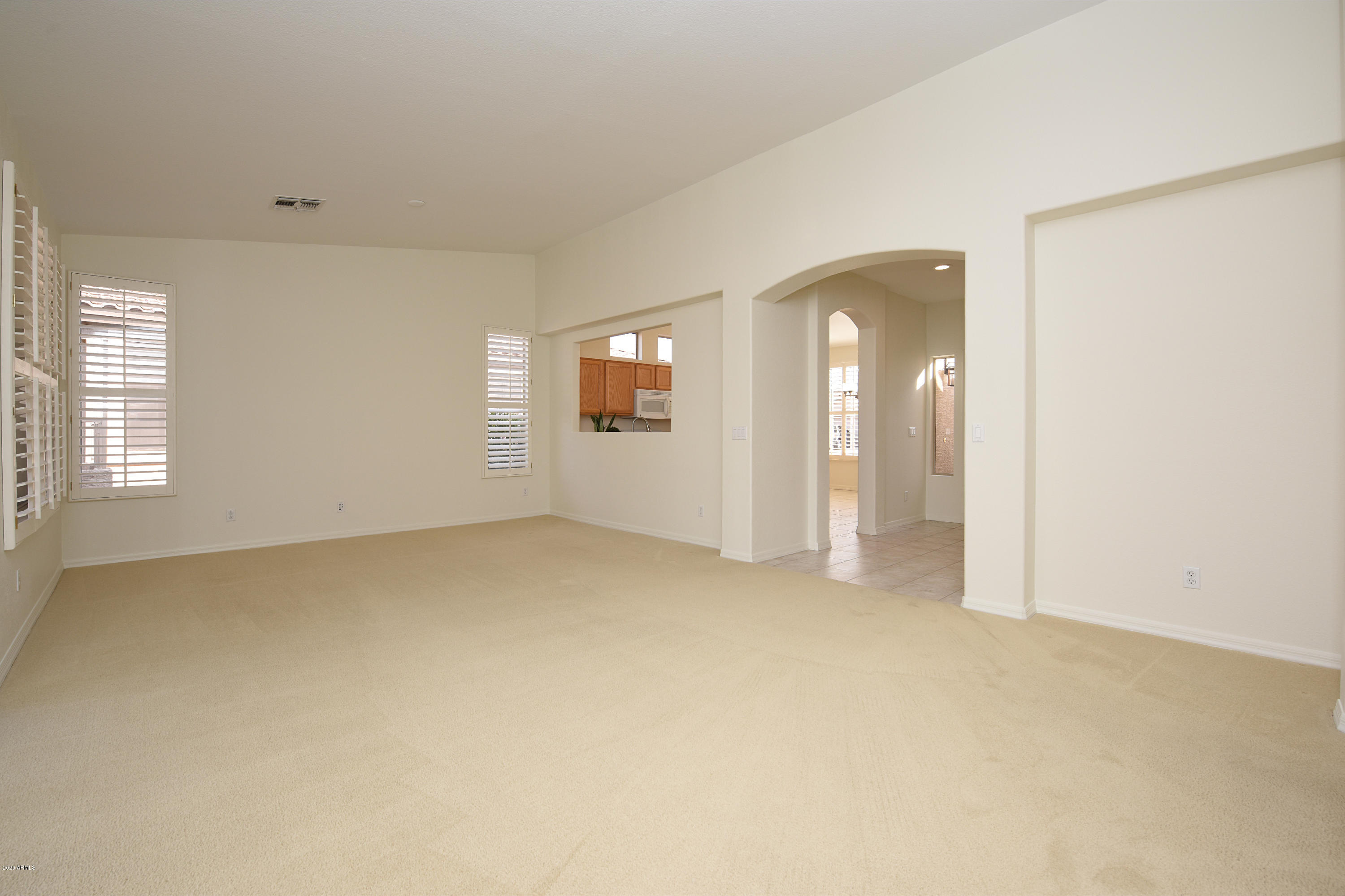 4342 East Walnut Road Gilbert, AZ 85298 - Photo 5 of 36 Great Room
