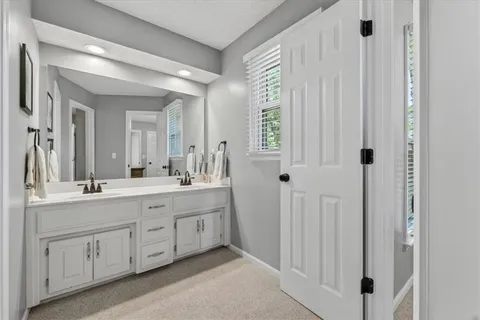 $600,000 | 13013 Bond Street, Overland Park, KS 66213