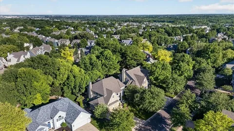 $600,000 | 13013 Bond Street, Overland Park, KS 66213