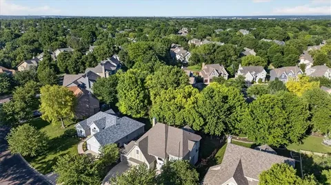 $600,000 | 13013 Bond Street, Overland Park, KS 66213
