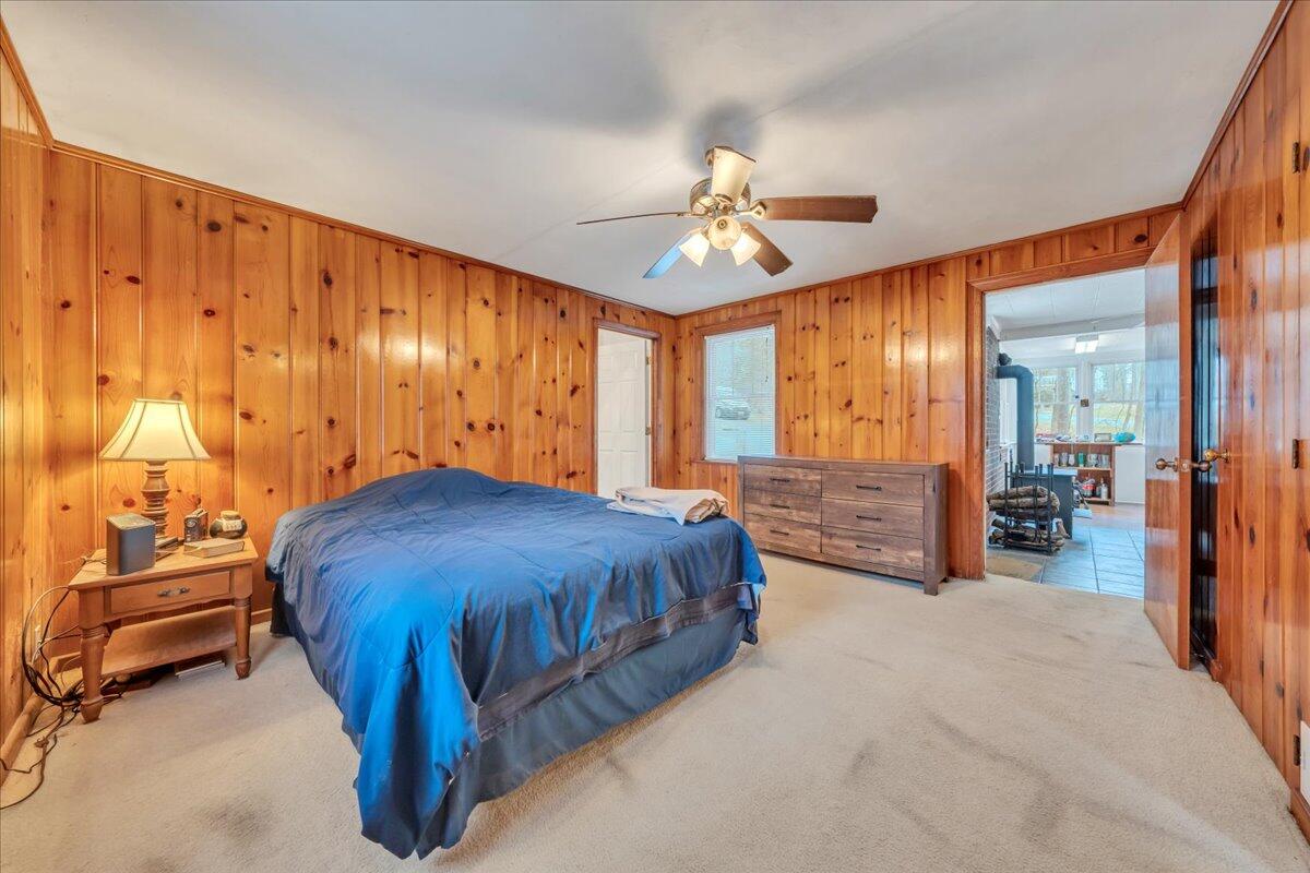 4439 Yellow Mountain Road Roanoke, VA 24014 - Photo 23 of 47 23-MIB04658