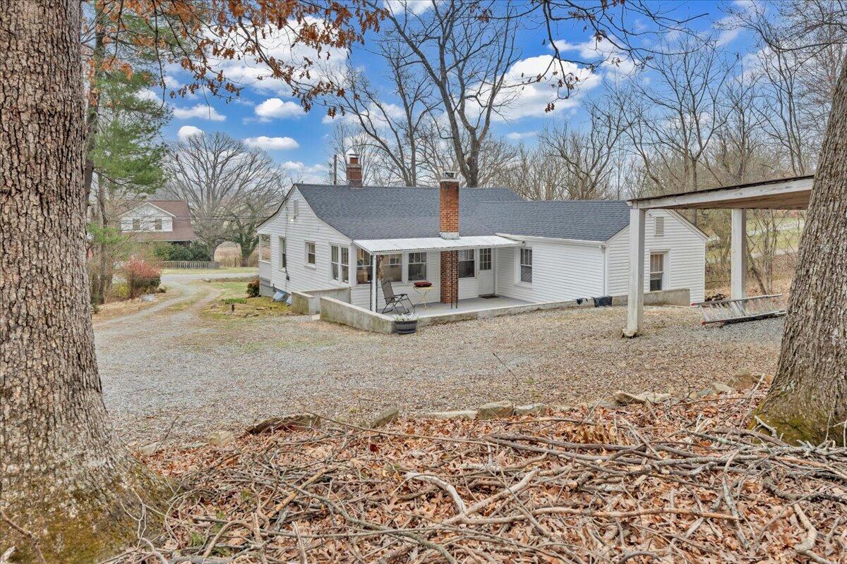 4439 Yellow Mountain Road Roanoke, VA 24014 - Photo 31 of 47 31-MIB04721