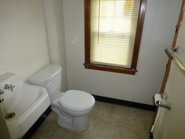 90 El Paso Street Springfield, MA 01104 - Photo 16 of 23