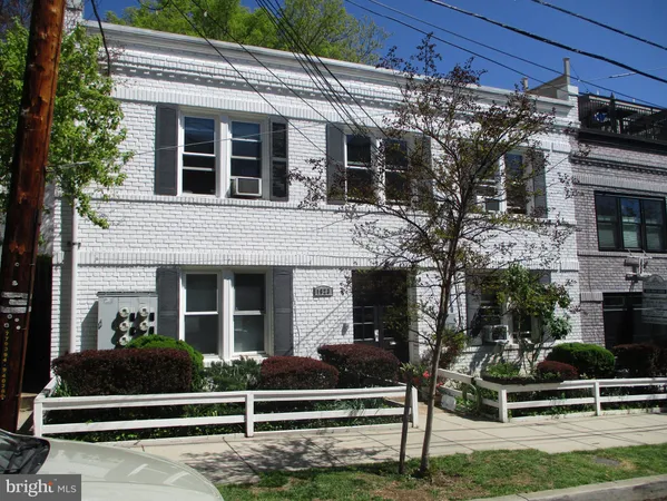 $1,295,000 | 1923 35th Place Northwest, Washington, DC 20007