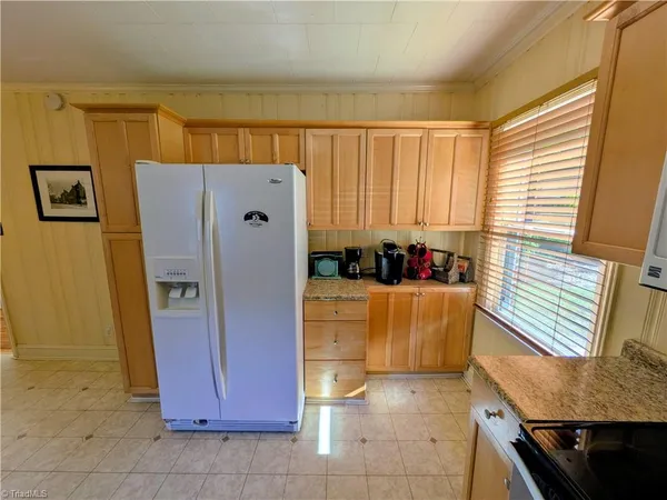 $1,500 | 1126 Martin Street, Winston-Salem, NC 27103