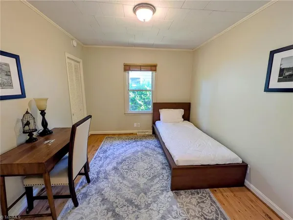 $1,500 | 1126 Martin Street, Winston-Salem, NC 27103