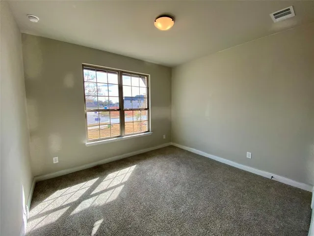 $499,990 | 550 Aldred Street, Greenville, TX 75401