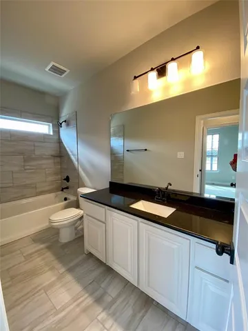 $499,990 | 550 Aldred Street, Greenville, TX 75401