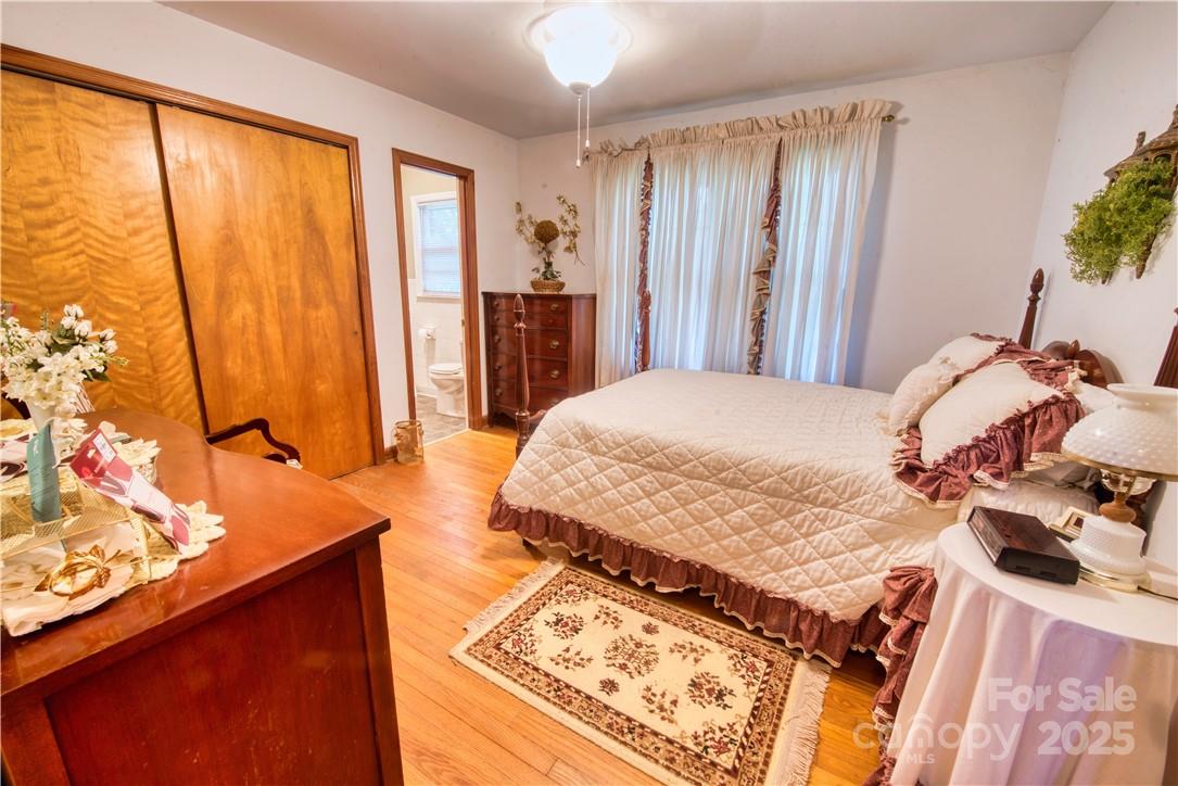 2083 Collinsville Road Columbus, NC 28722 - Photo 10 of 26 Gallery Image 10