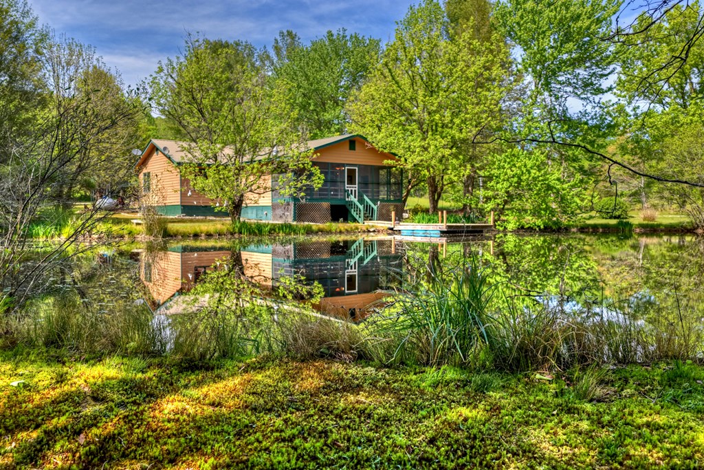 111 Candlewood Lane Blue Ridge, GA 30513 - Photo 15 of 57