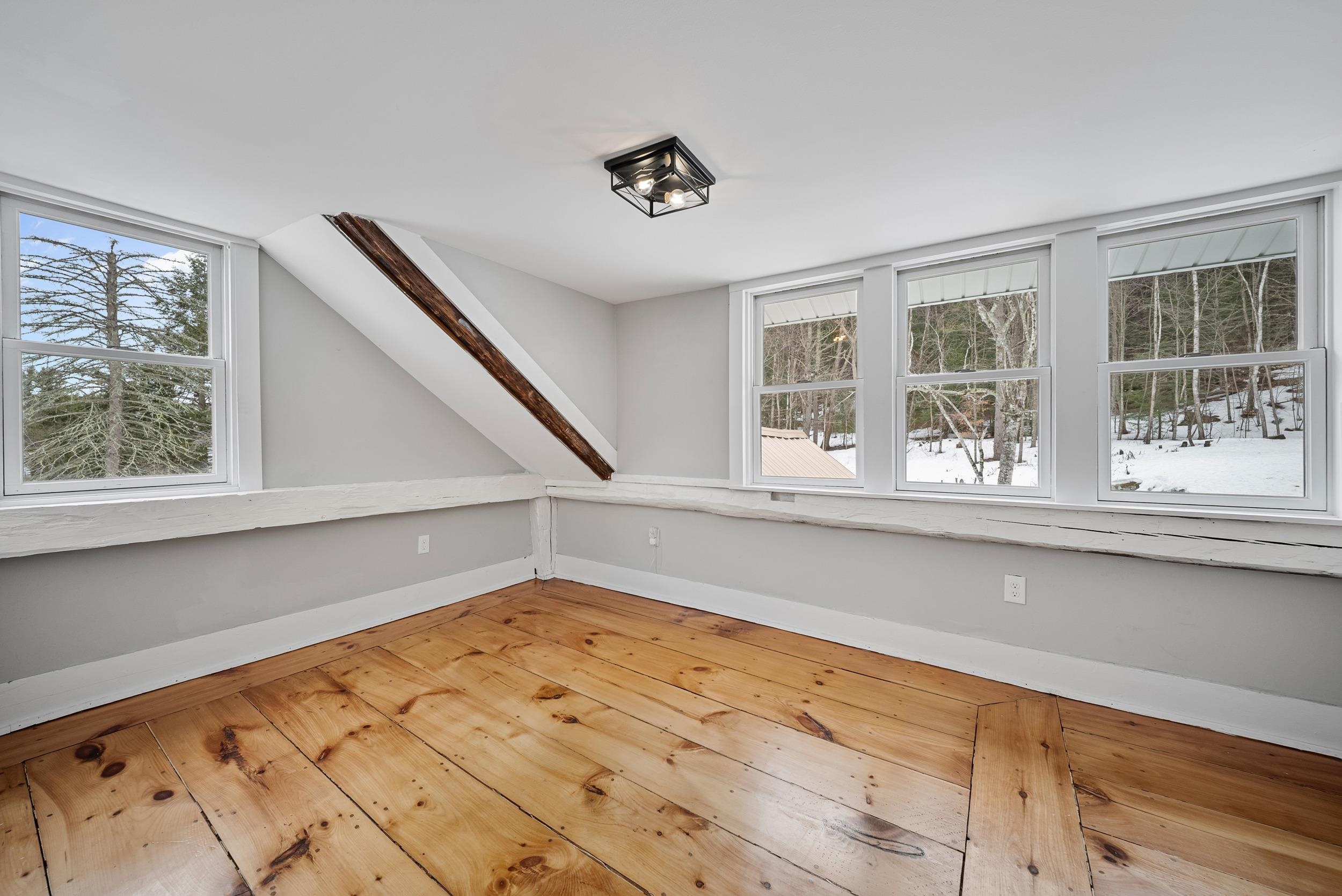 190 New Hampshire Rte 103 Warner, NH 03278 - Photo 18 of 35