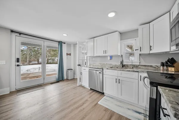 $440,000 | 190 New Hampshire Rte 103, Warner, NH 03278