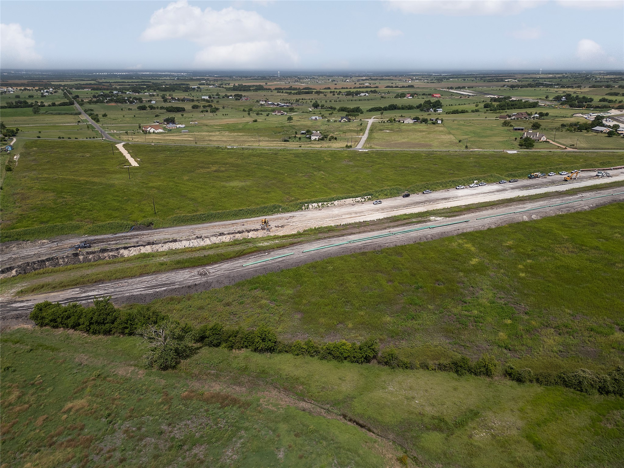 1100 County Road 153 Georgetown, TX 78626 - Photo 3 of 4 a view of a city with an ocean