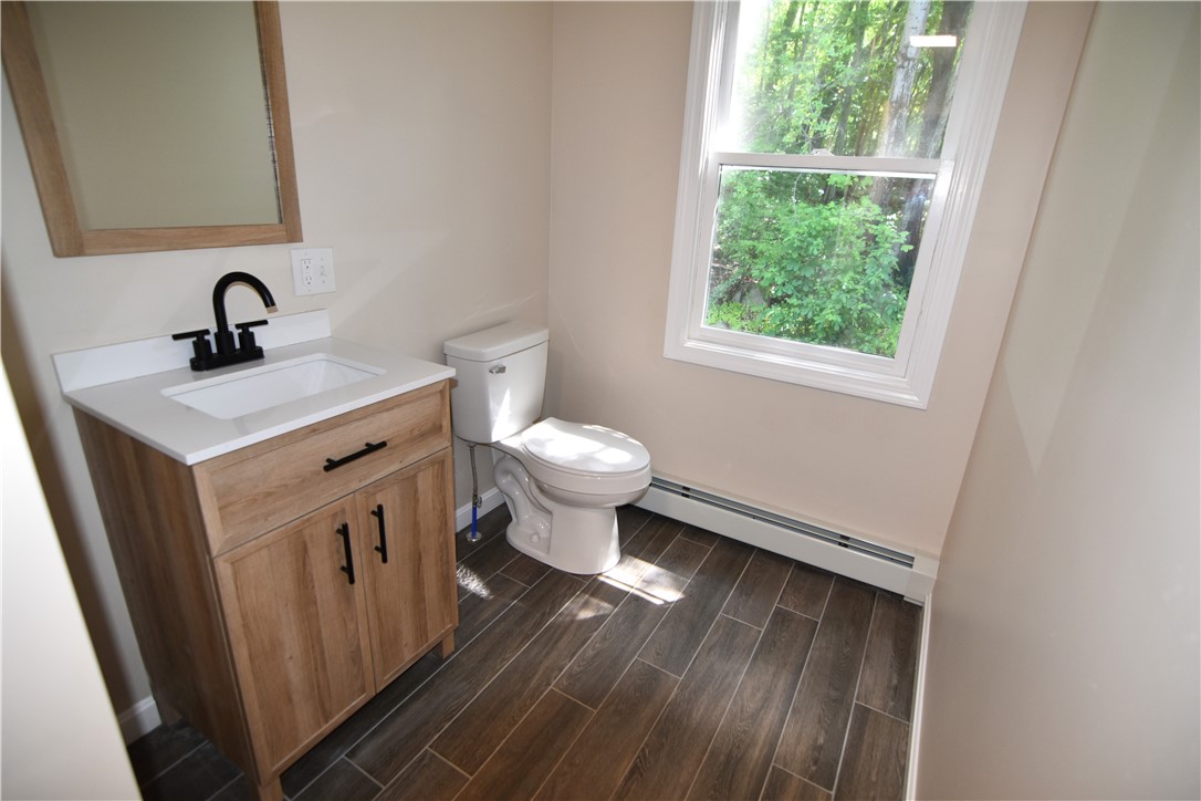 304 Getchell Avenue Woonsocket, RI 02895 - Photo 21 of 27 Main Bath