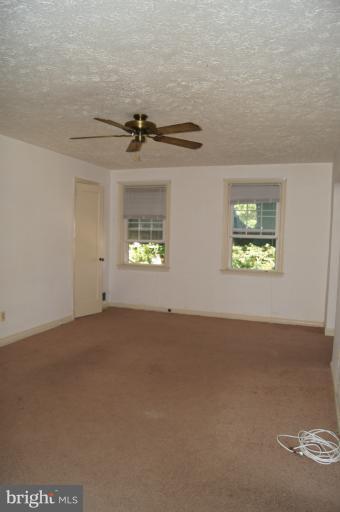 1812 Loch Shiel Road Baltimore, MD 21286 - Photo 14 of 30 Second floor apartment living room