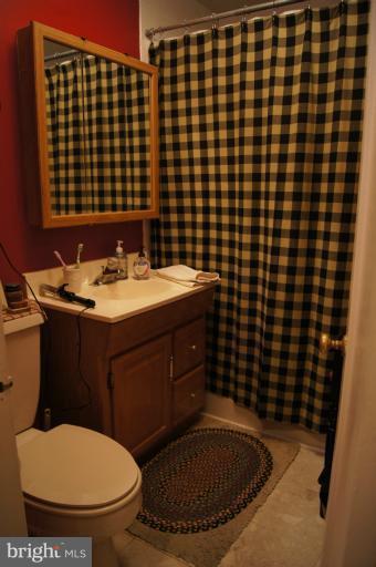 1812 Loch Shiel Road Baltimore, MD 21286 - Photo 9 of 30 Hall bath for first floor apartment
