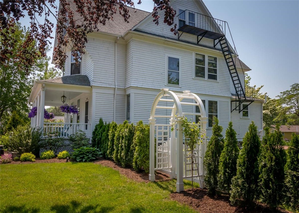 740 Ten Rod Road North Kingstown, RI 02852 - Photo 5 of 42