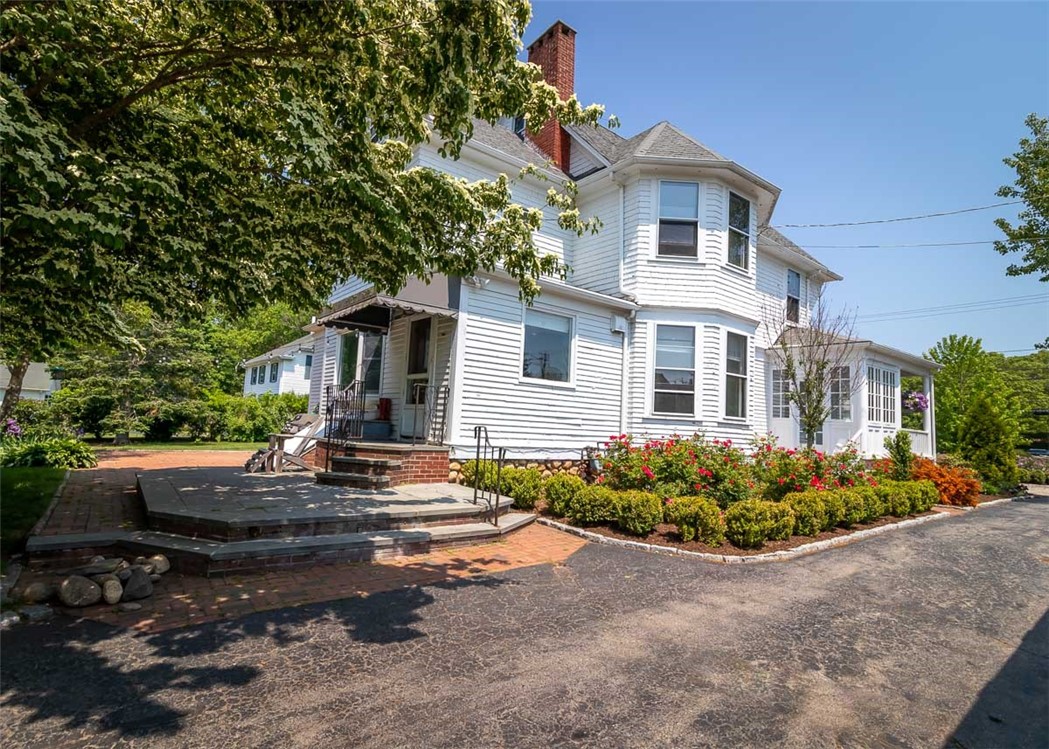 740 Ten Rod Road North Kingstown, RI 02852 - Photo 10 of 42