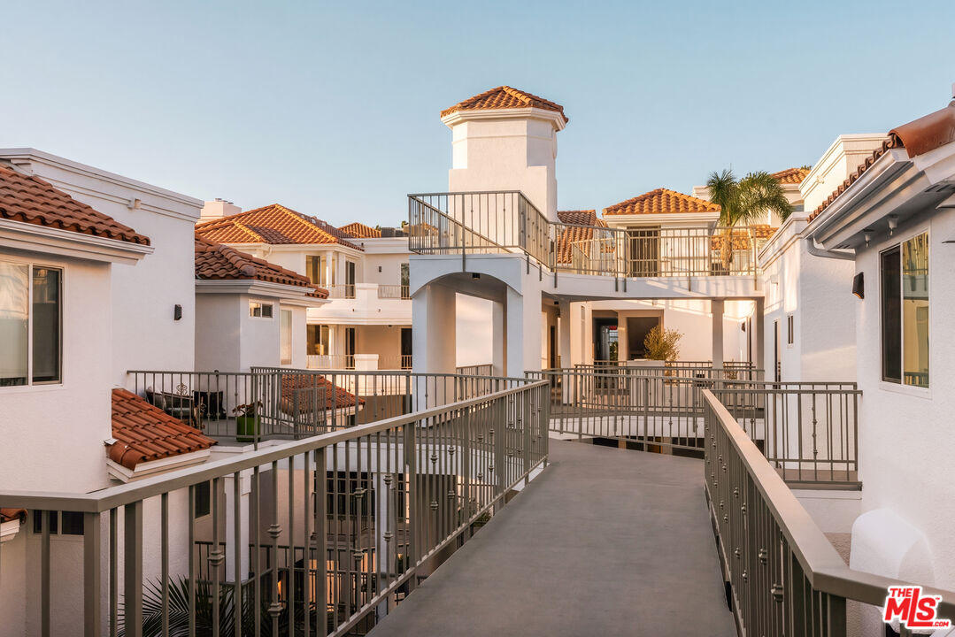 6487 Cavalleri Road, Unit 225 Malibu, CA 90265 - Photo 13 of 18