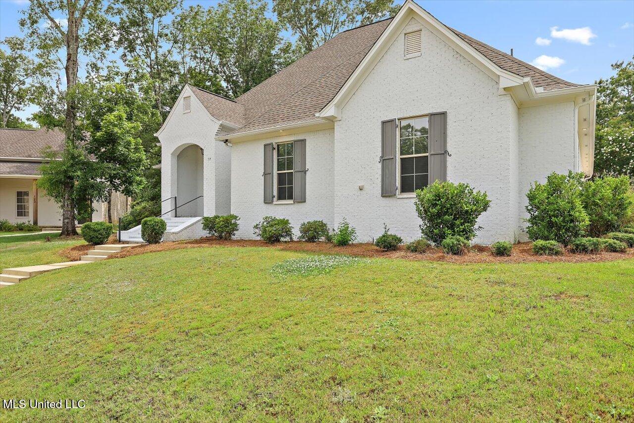119 Camden Ridge Madison, MS 39110 - Photo 4 of 41 IMG_0248