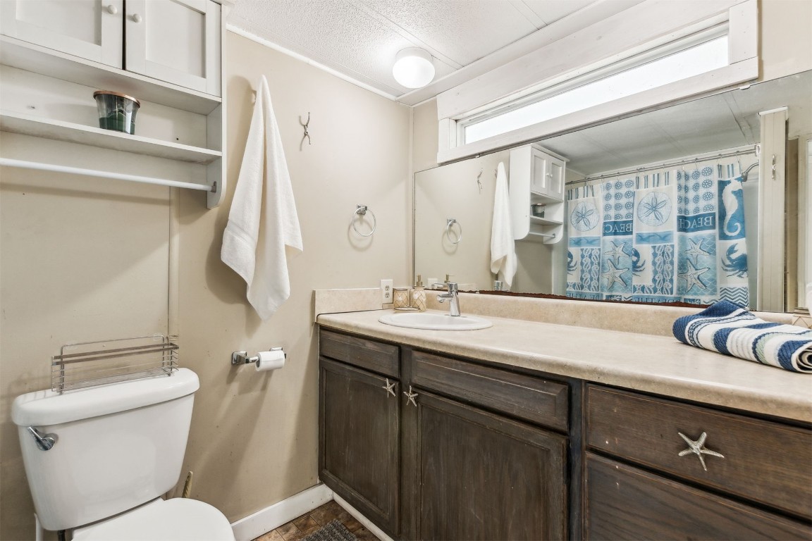 1414 Ian Drive Fernandina Beach, FL 32034 - Photo 12 of 21 Bathroom