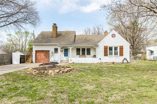 $245,000 | 9004 East 65th Terrace, Raytown, MO 64133