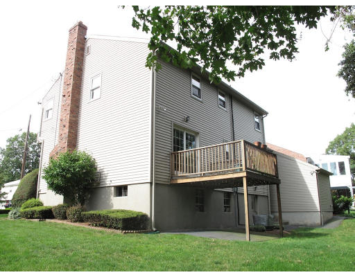 20 Doane Road Medford, MA 02155 - Photo 3 of 16 Gallery Image 3
