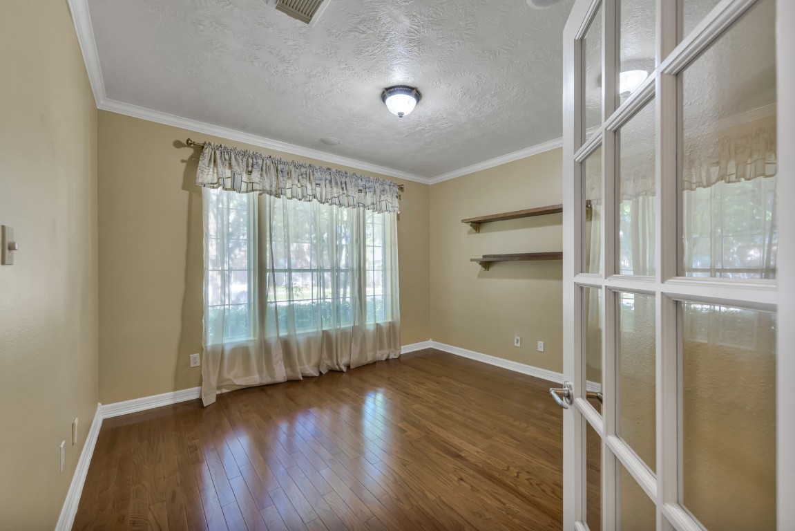 10410 Kilbride Way Court Spring, TX 77379 - Photo 5 of 49 French door leads to the private study off the foyer.