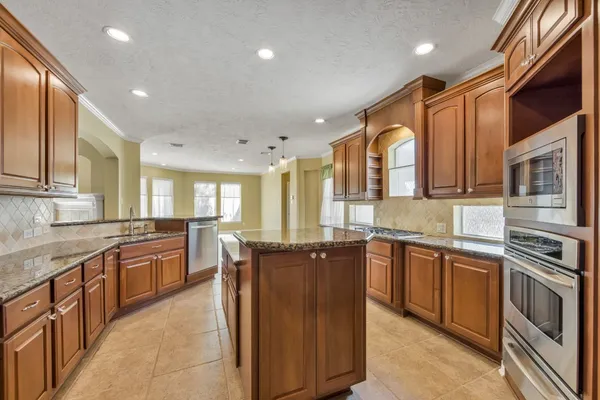 $695,000 | 10410 Kilbride Way Court, Spring, TX 77379