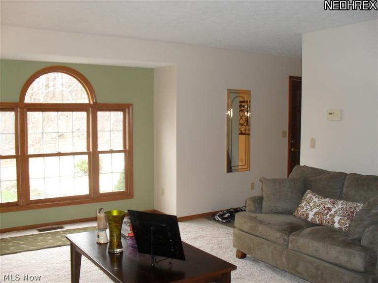 7592 Ridge Road Cleveland, OH 44129 - Photo 14 of 24 Gallery Image 14