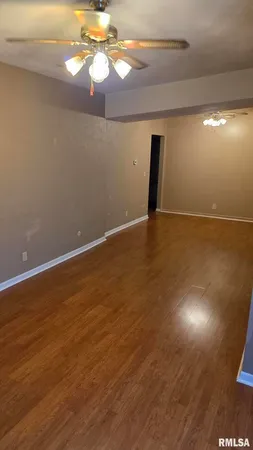 $84,990 | 6831 North Frostwood Parkway, Unit 82, Peoria, IL 61615