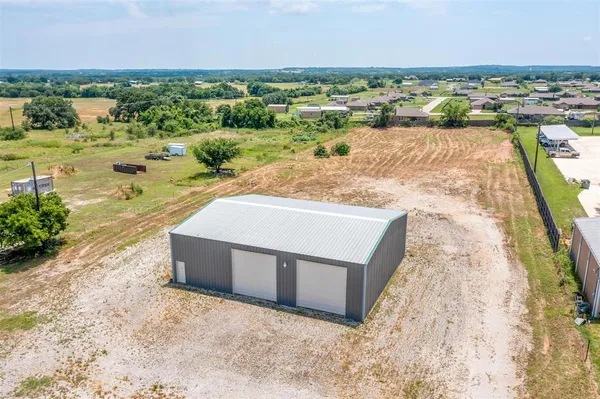 $575,000 | 1841 West Highway 199, Springtown, TX 76082