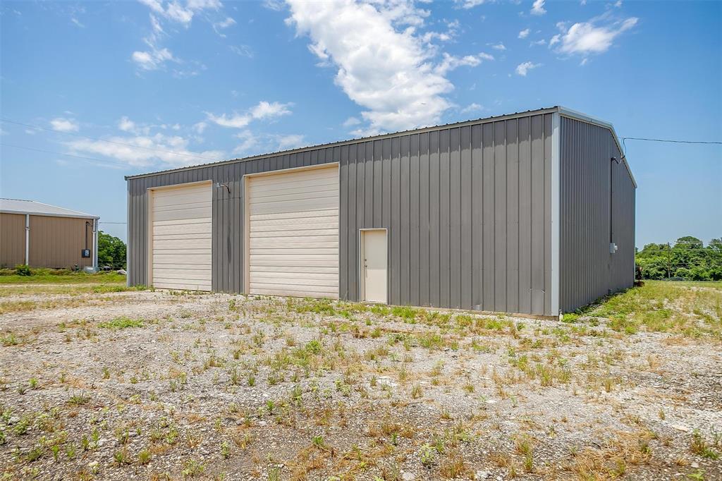 1841 West Highway 199 Springtown, TX 76082 - Photo 11 of 21