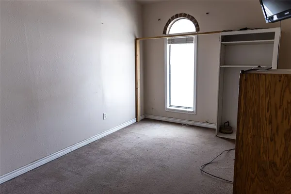 $1,150,000 | 600 North E Avenue, Kermit, TX 79745