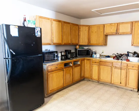 $1,145,000 | 600 North E Avenue, Kermit, TX 79745