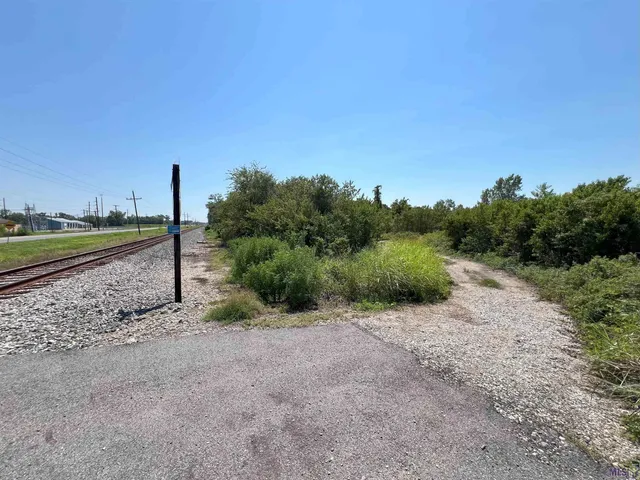 $390,000 | 10 New Roads, New Roads, LA 70760