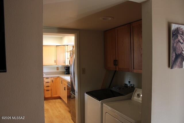 1201 East Old Stewart Road Willcox, AZ 85643 - Photo 10 of 49 a room with a closet and a window