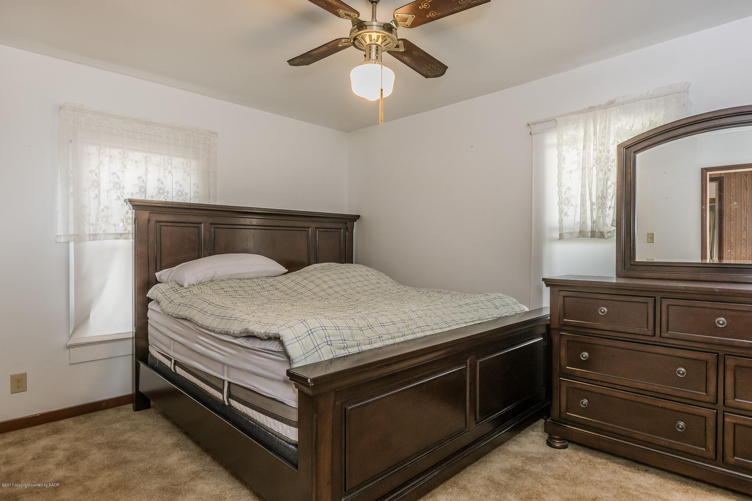 7116 River Road Amarillo, TX 79108 - Photo 14 of 22 014_3rd Bedroom_