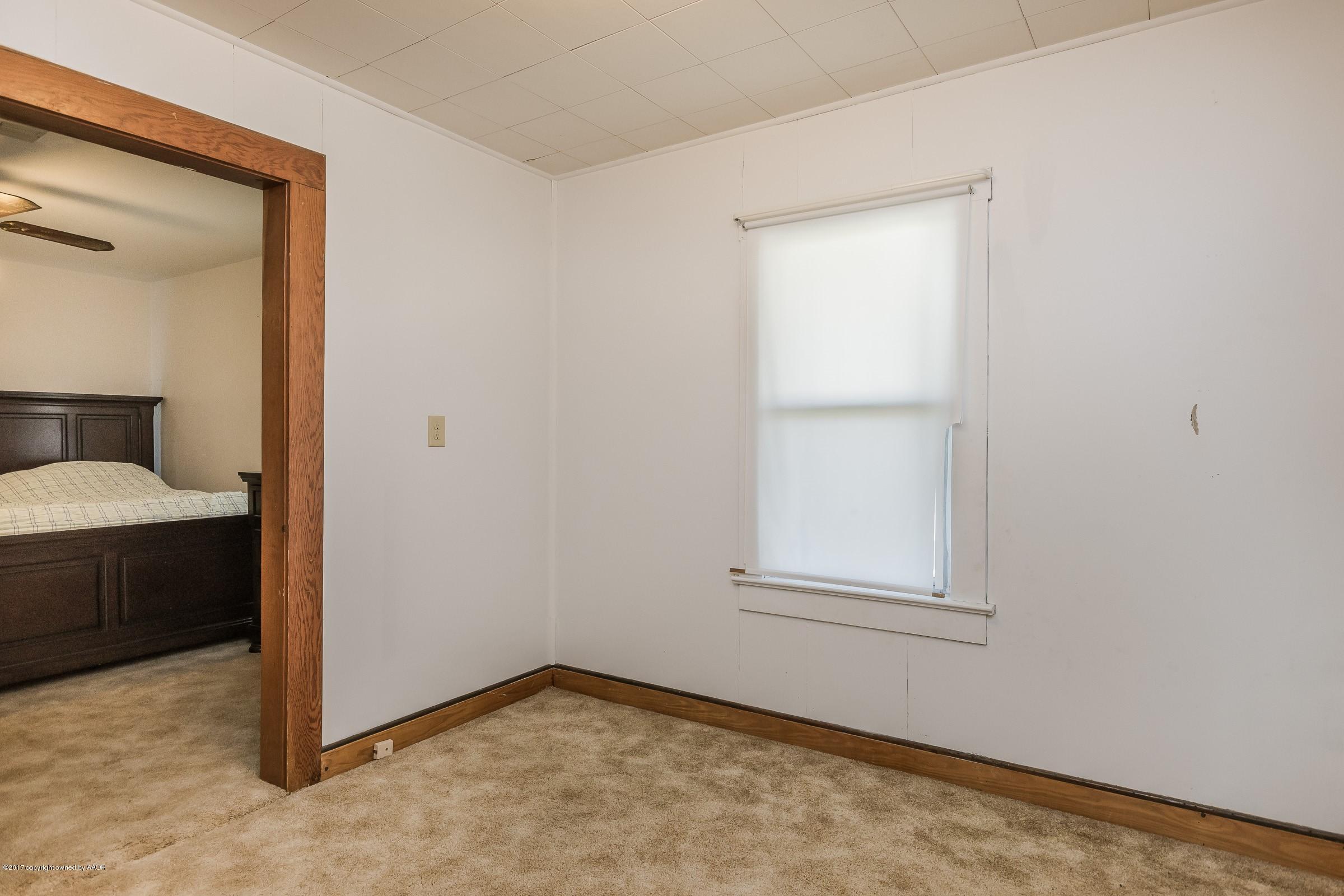 7116 River Road Amarillo, TX 79108 - Photo 15 of 22 015_4th Bedroom_