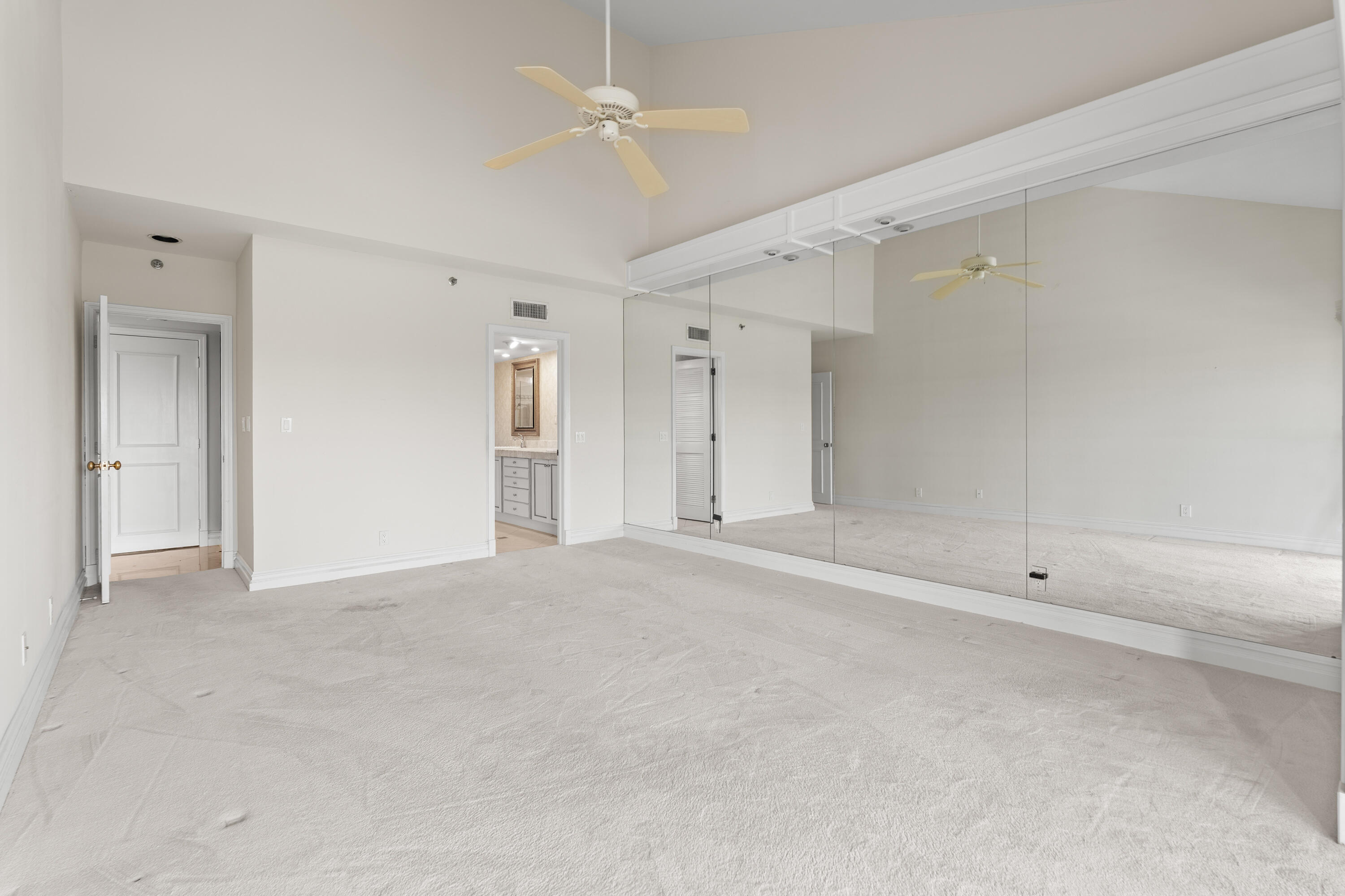 16940 Bay Street, Unit N504 Jupiter, FL 33477 - Photo 15 of 33 a view of an empty room