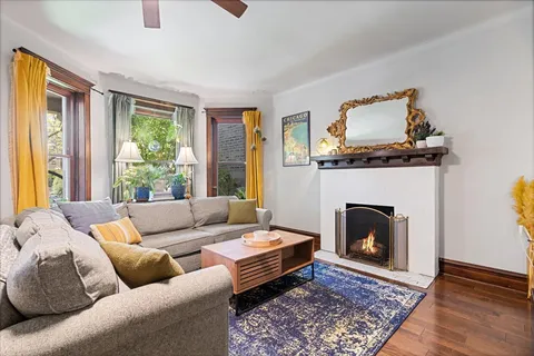 $475,000 | 4637 North Paulina Street, Unit 1N, Chicago, IL 60640