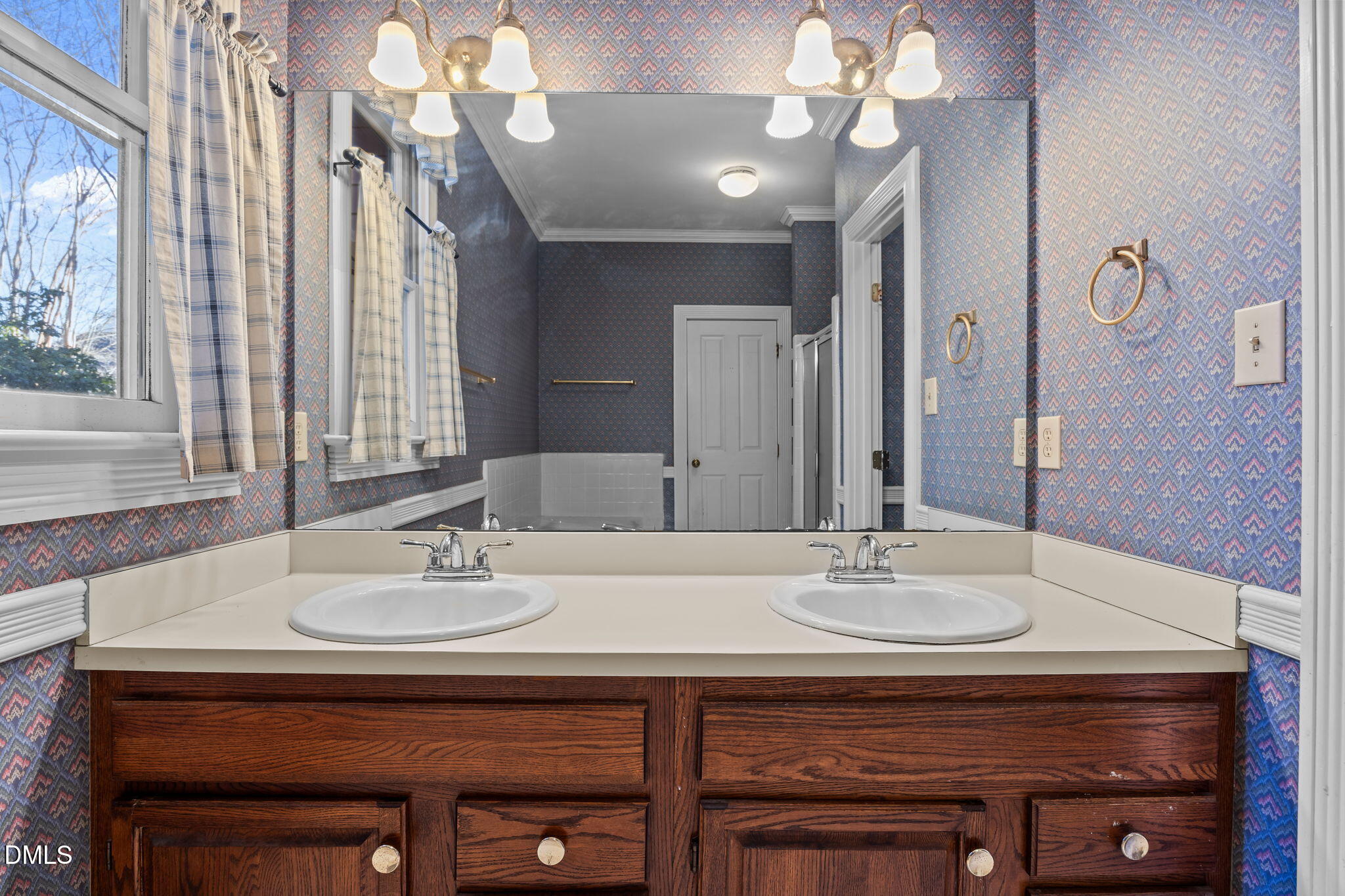 617 Polk Street Raleigh, NC 27604 - Photo 16 of 47 16-web-or-mls-IMG_0626