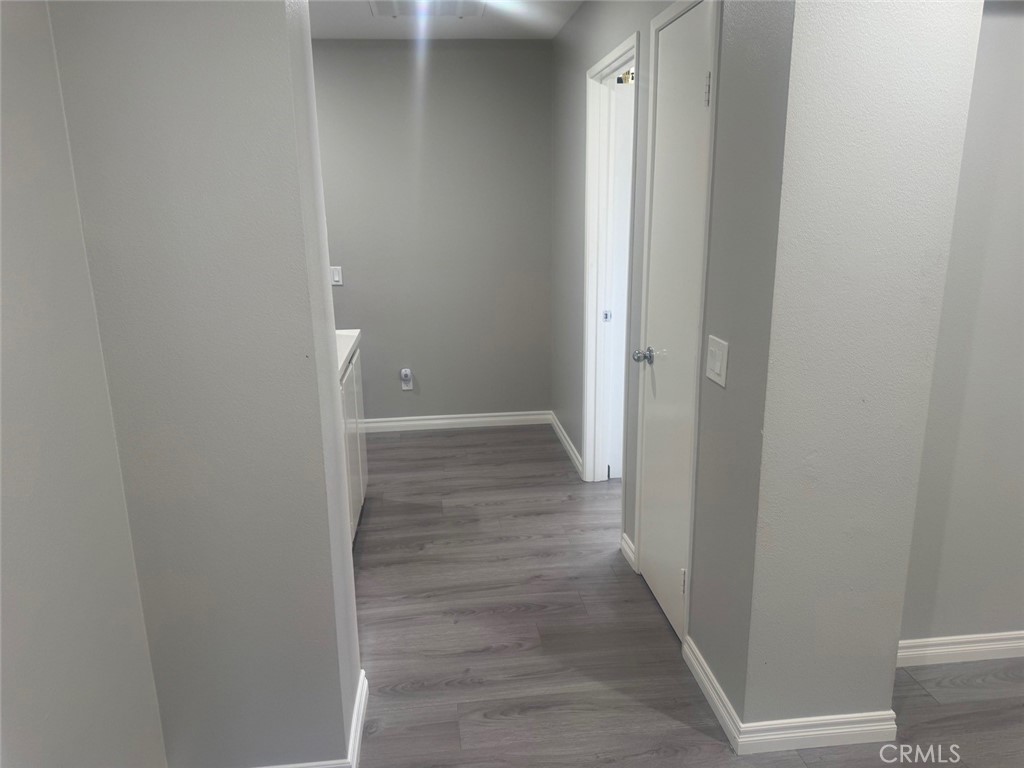 1059 Silvercreek Road Corona, CA 92882 - Photo 27 of 54