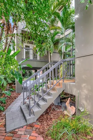 $3,400,000 | 825 Bayshore Boulevard, Unit 1/2, Tampa, FL 33606