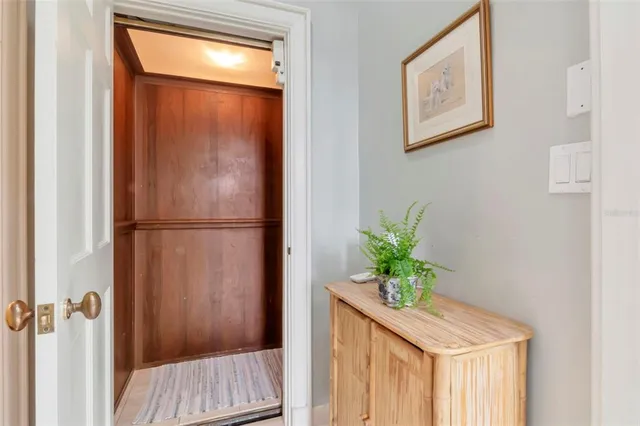 $3,400,000 | 825 Bayshore Boulevard, Unit 1/2, Tampa, FL 33606